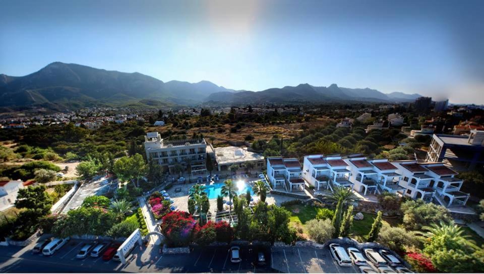 Altinkaya Holiday Resort Кирения Экстерьер фото